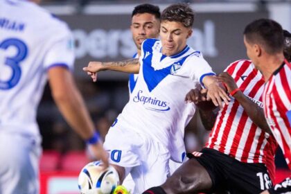 1010x567_estudiantes-velez-544629-200155