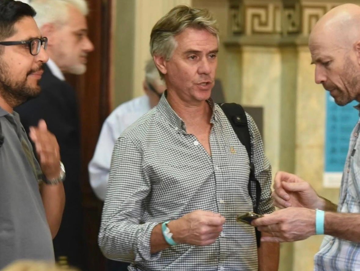 12a10e81-1cbc-42e0-999c-8446be9e7a25